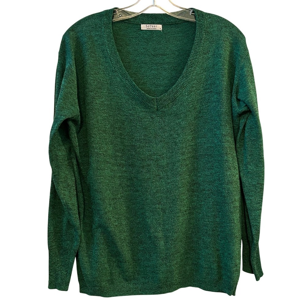 SoTeer Women's Green V Neck Long Sleeve Sweaterโ Size S